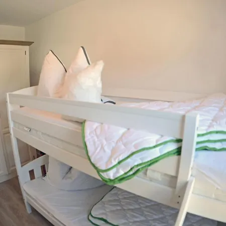 Holiday home Ruegenhaus Bootsmann Breege