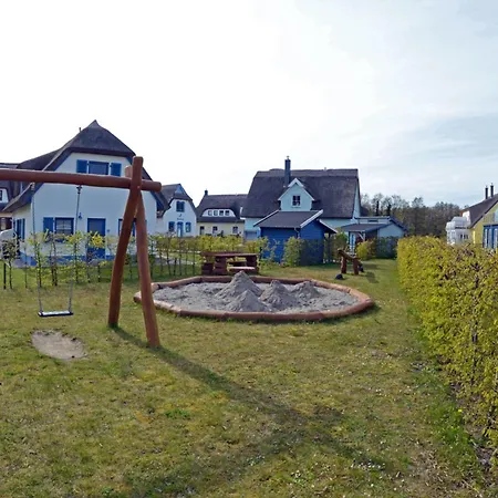 Holiday home Ruegenhaus Bootsmann *